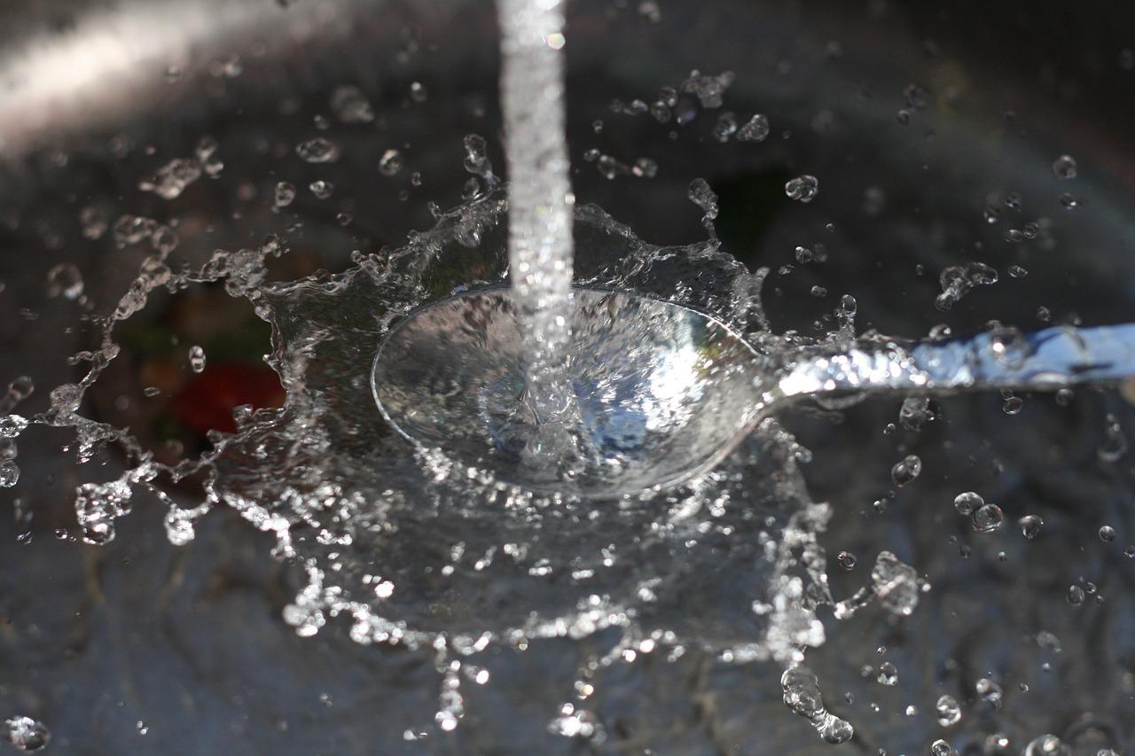 4. 面盆除垢小技巧