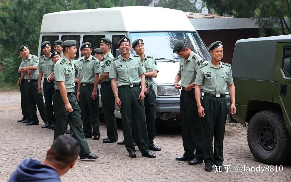 奇兵神犬冠军现状图片