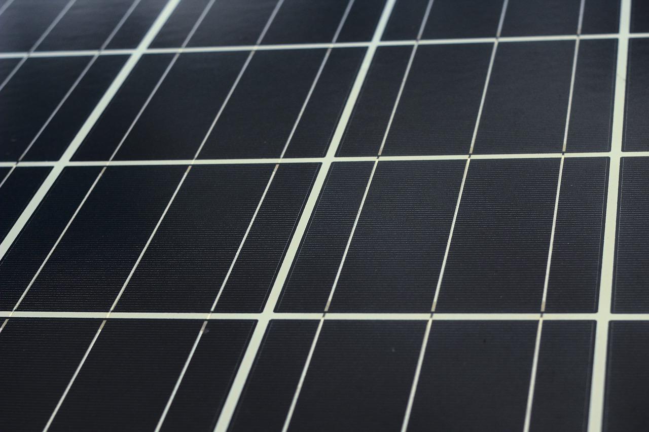 太阳能管是什么材质