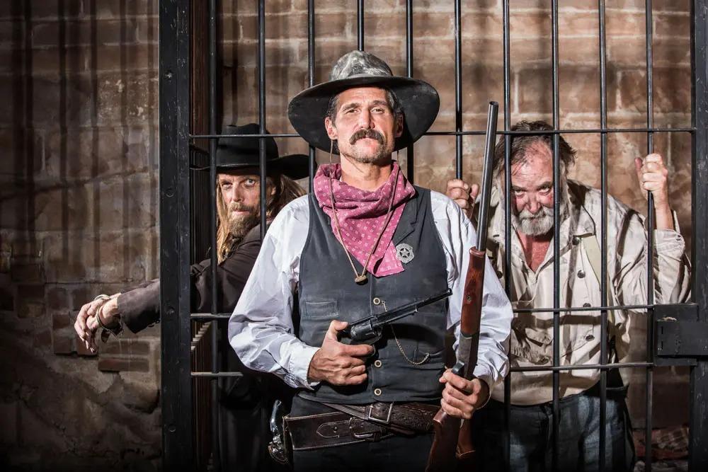 为什么牛仔很忙变装穿搭火了这种西部牛仔风应该怎么穿