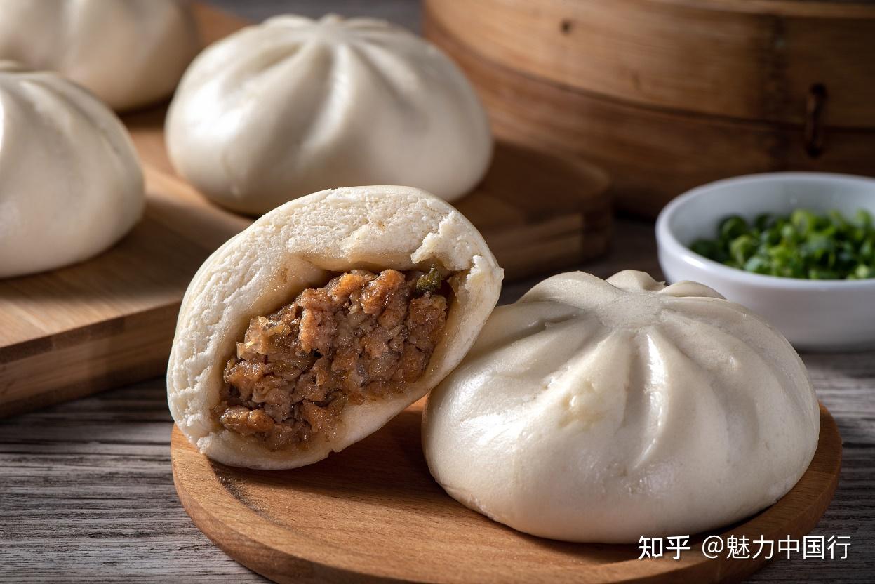 探店杨佬吉家常菜｜逆势走红的秘密，藏在一口包子、一河风光里 - 知乎