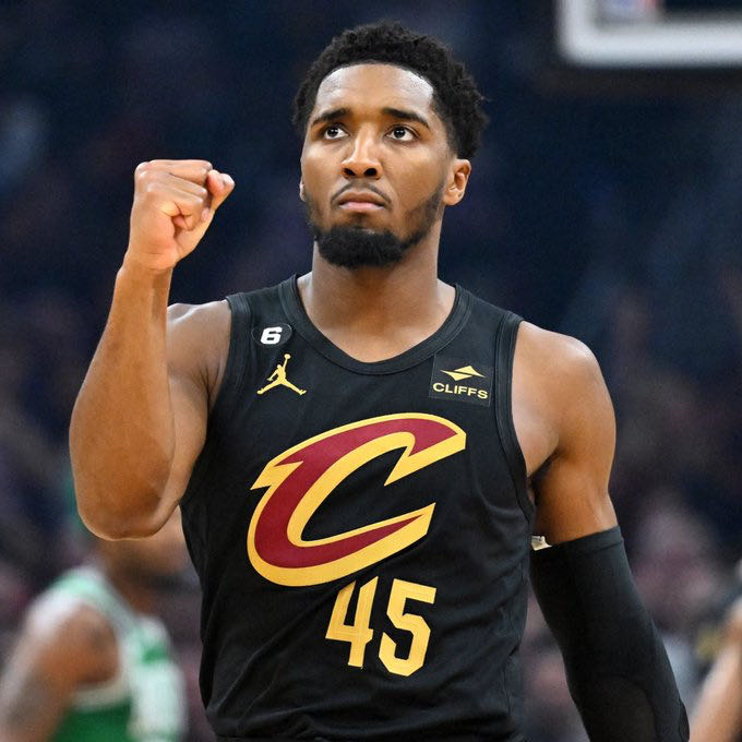 22-23 赛季 nba 骑士力克公牛,米切尔砍现役球员单场最高分 71 分