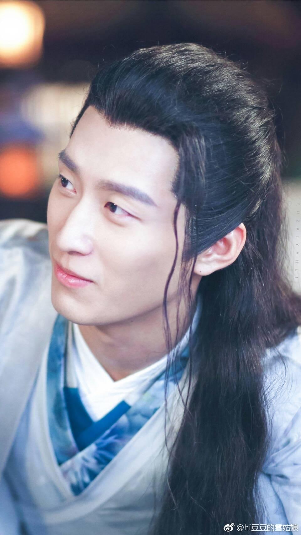 窦骁的美图或搞怪图有哪些?-窦骁帅照