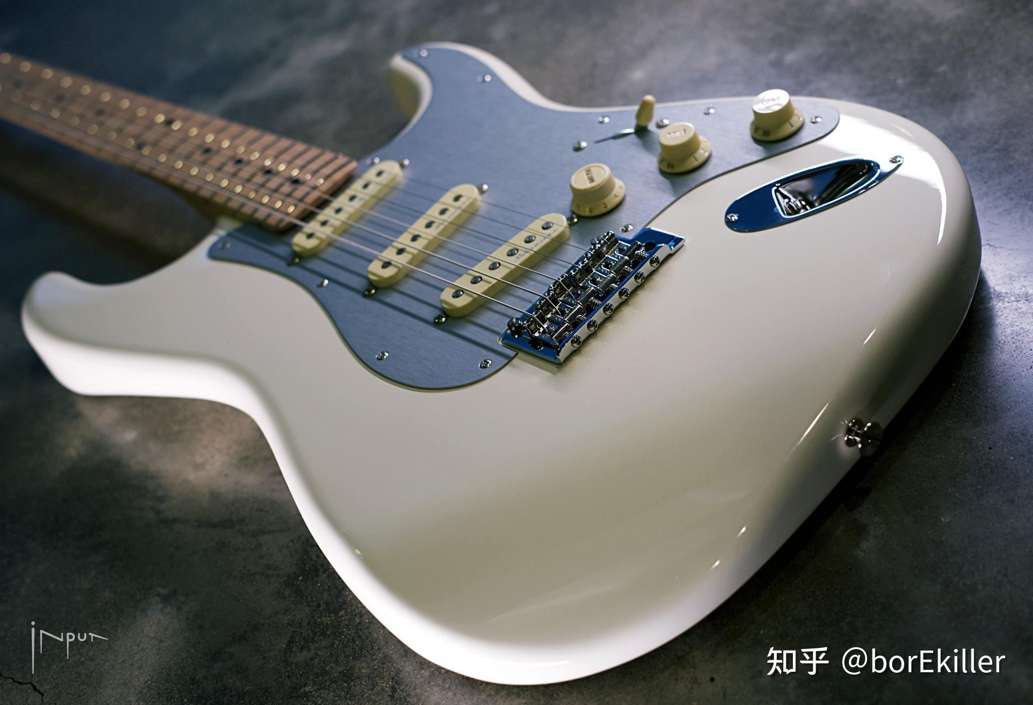 五月天石头的签名款吉他型号