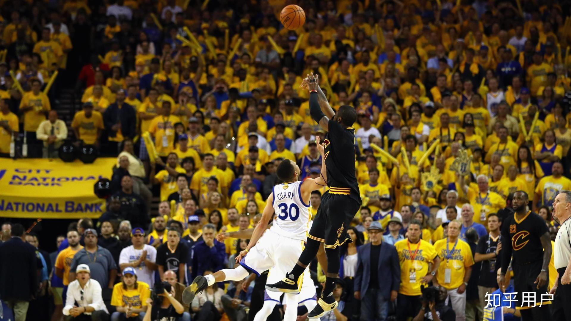 欧文和库里对位的高清电脑壁纸!