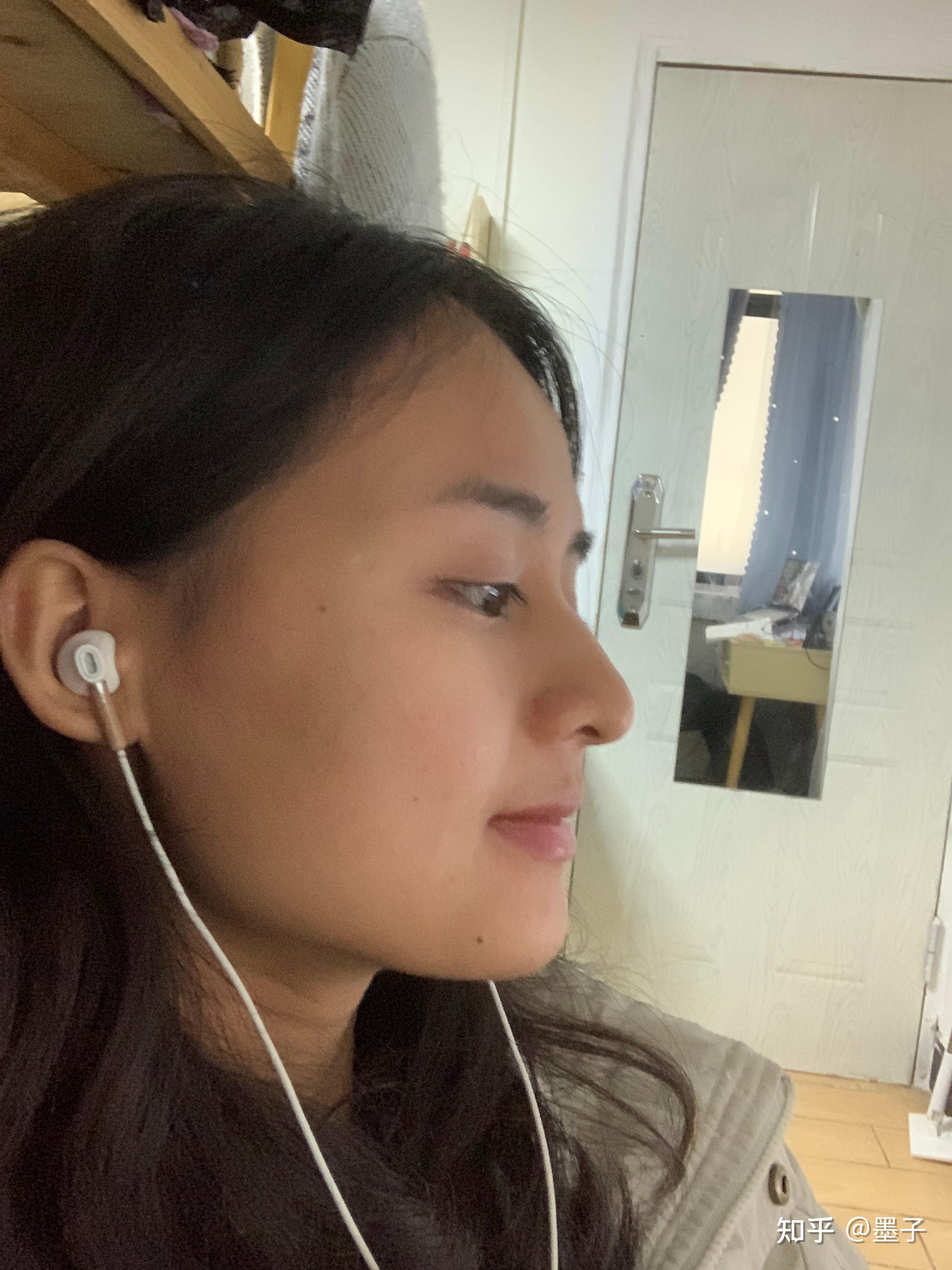 你见过身边有好看的鹰钩鼻女孩吗