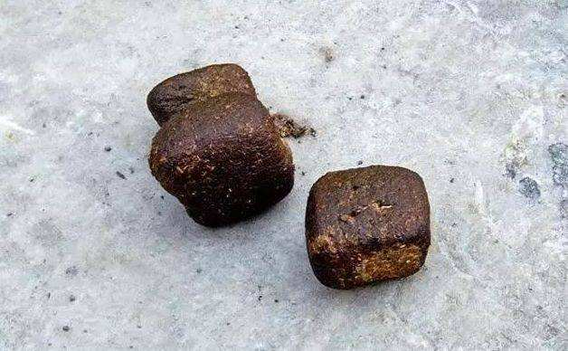 比如一泡屎?一锅屎?一床屎?一车屎?一桶屎?一墙屎?有什么故事?