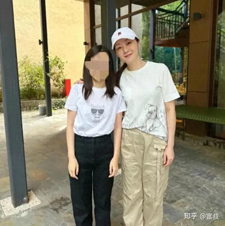“美腿女神”万绮雯:19岁获选亚姐,拒7位数片酬,如今坦言“山里的生活很好” - 知乎