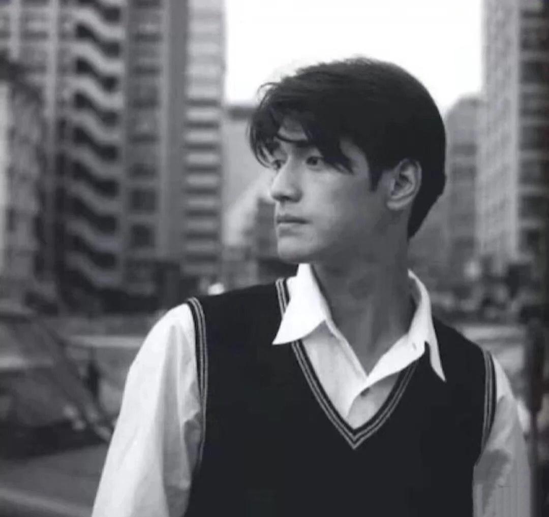 有没有好看的港星头像? - 知乎