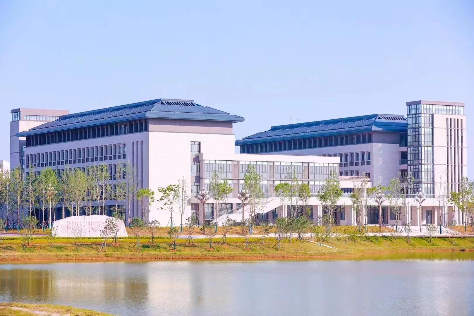 武汉东湖学院到底怎么样啊?