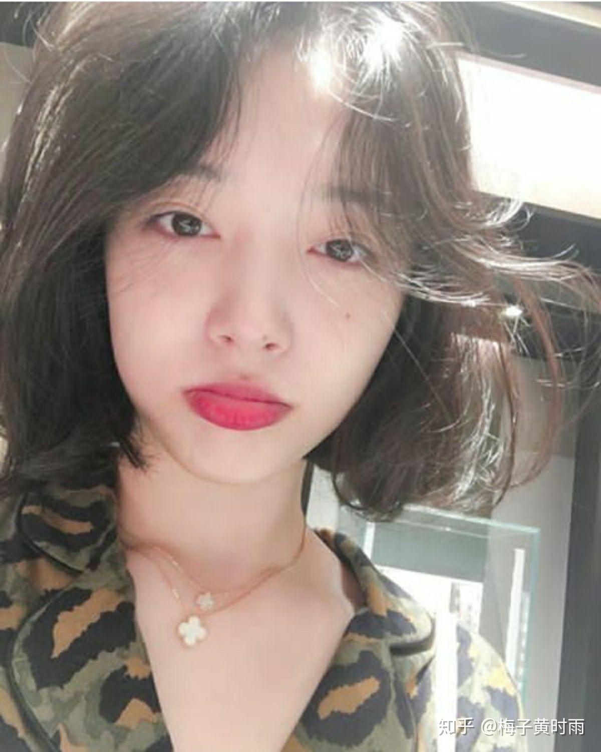 崔雪莉生前有哪些漂亮的写真,自拍照片? - 知乎