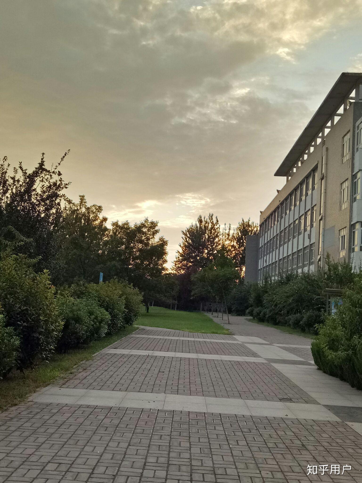 请问在安阳市实验中学就读是一种怎样的体验
