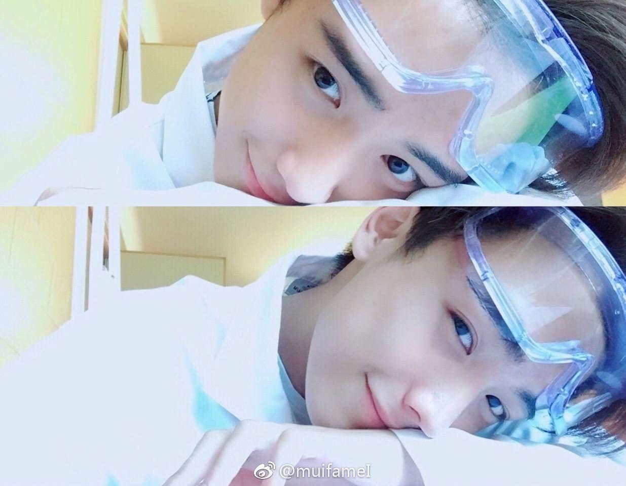 以前看过刘星图的一站到底,刚才又看了最强大脑,感觉完全不是一个人
