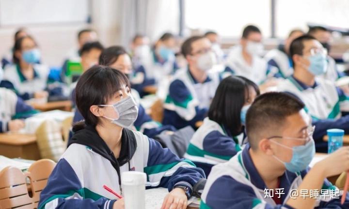 广东一学校近700名学生集体退学 - 知乎