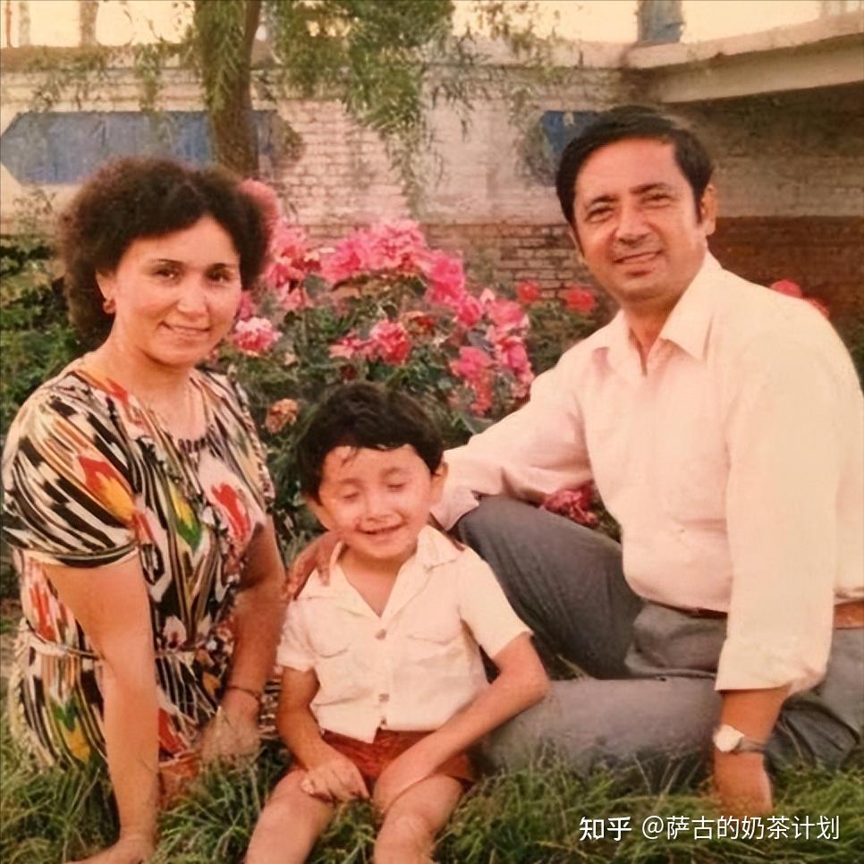尼格买提：我30岁娶帕夏古丽，结婚9年没生孩子，风光背后有泪水 - 知乎