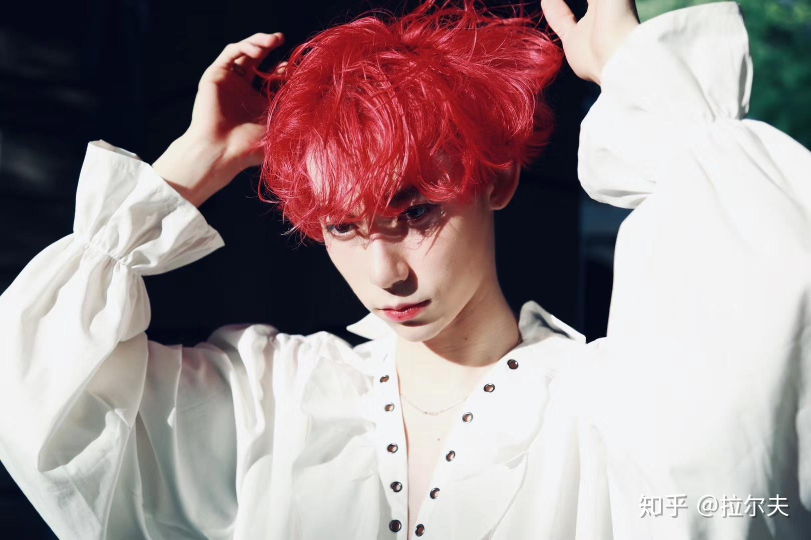 你为什么喜欢伊力elghar