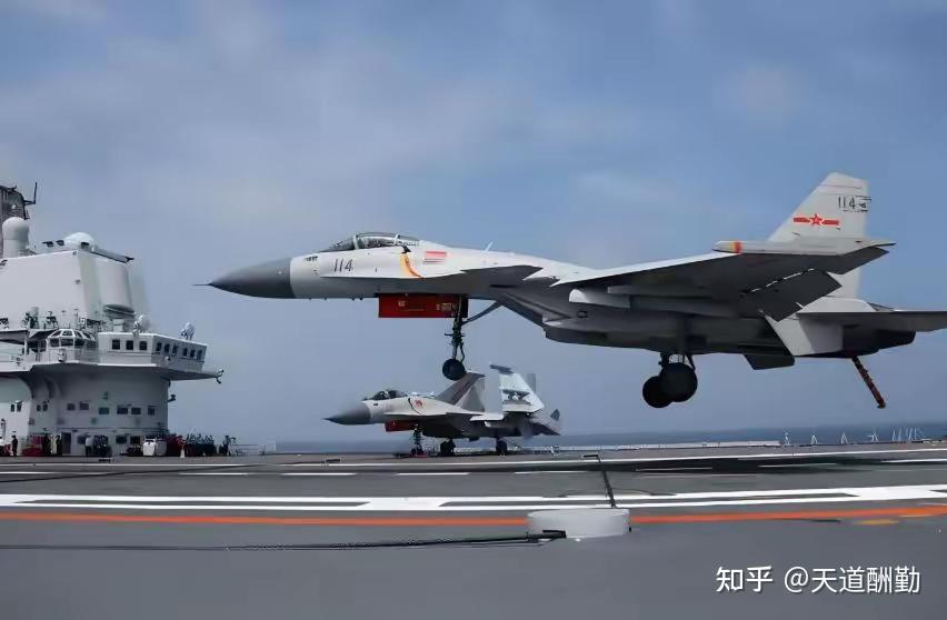 歼-15T:中国海军航空兵的新骄傲,老中青三代都该看看! - 知乎