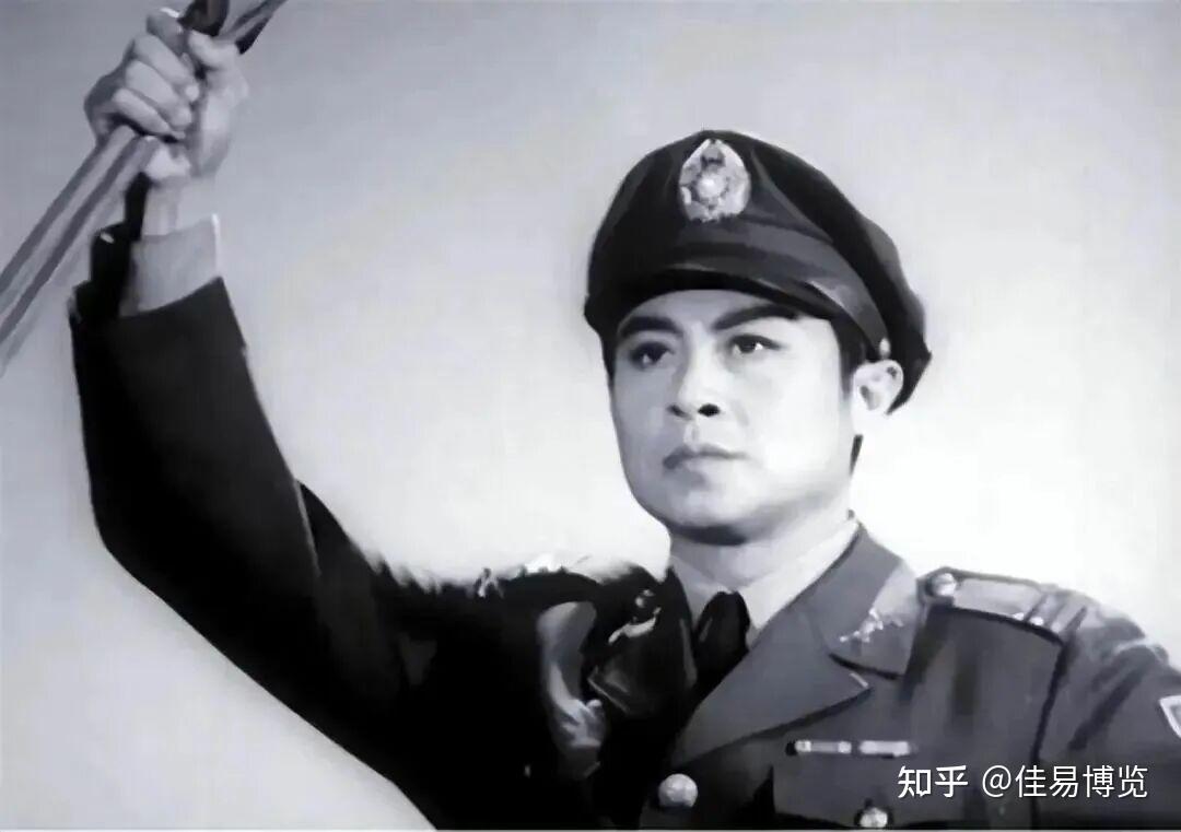 王心刚:一代银幕男神,一生零绯闻,守一人到白头 - 知乎