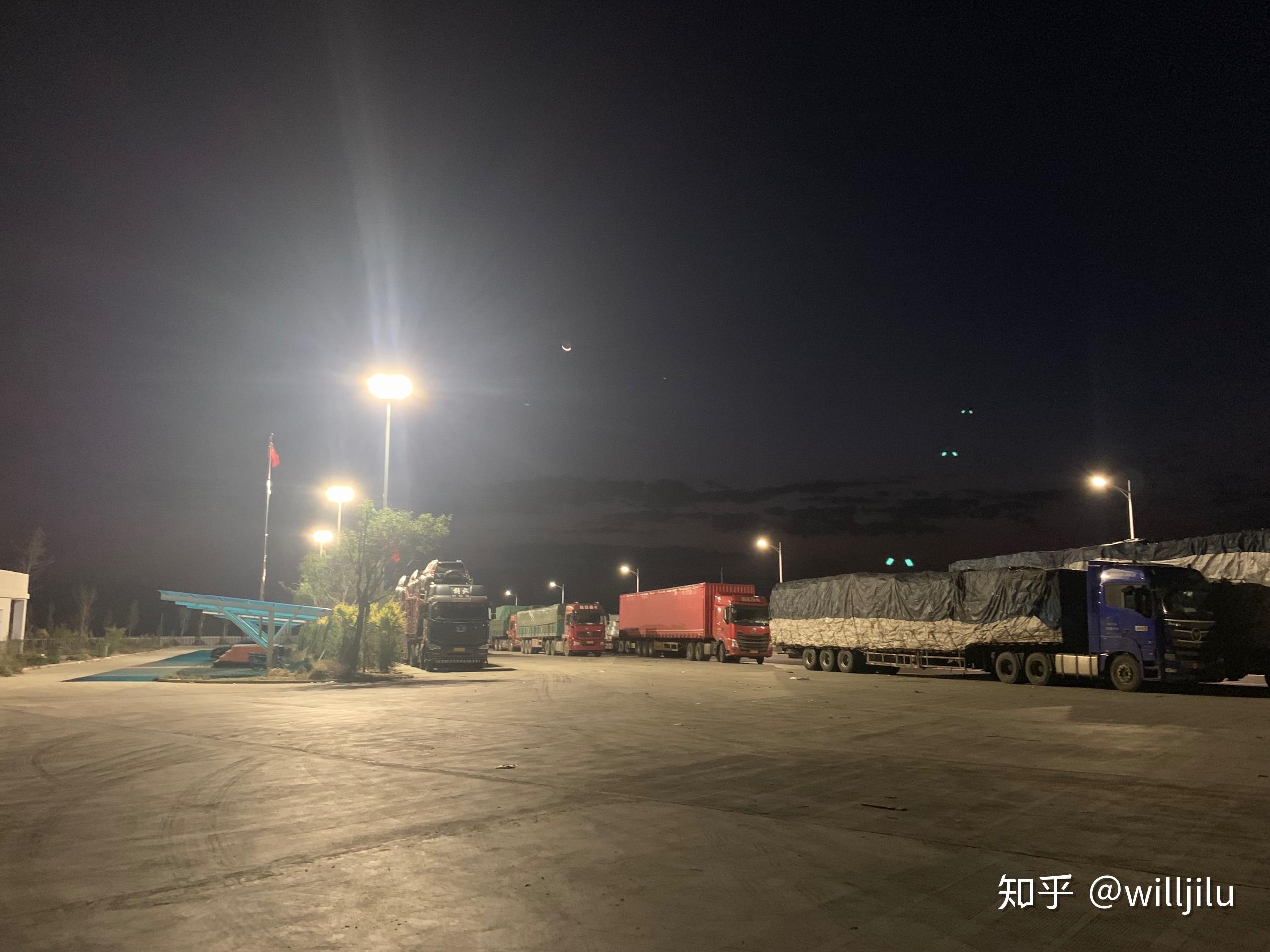 可以在高速服务区过夜吗? - 知乎