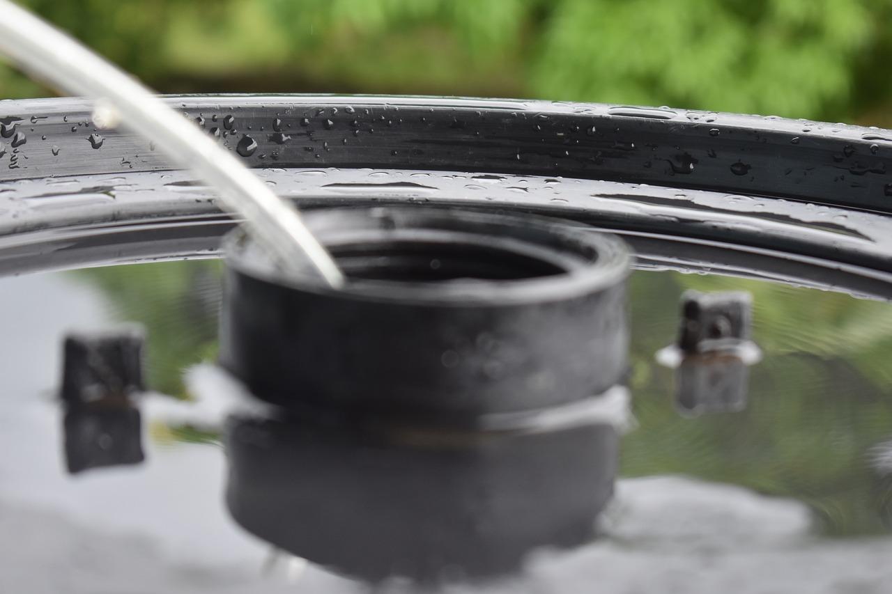 4. 混水阀软管连接