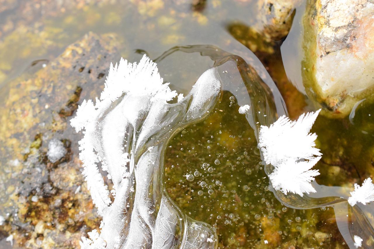 4. 空调油位过低