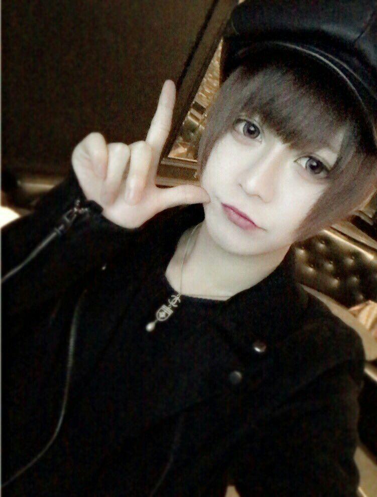 如何评价yokiki的长相