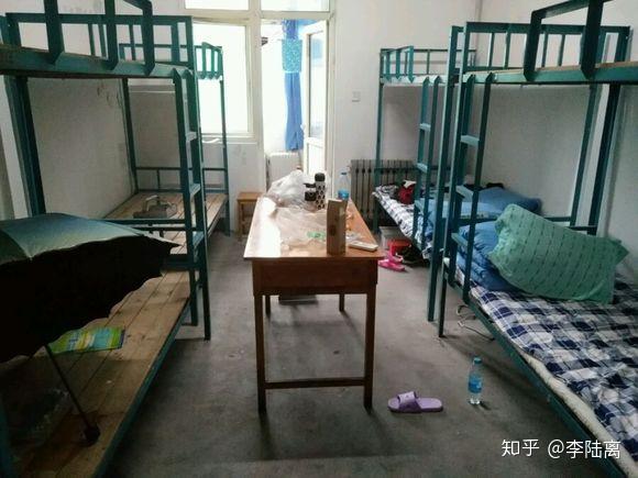 山东协和学院和齐鲁医药学院哪个好宿舍环境呢听说齐鲁医药学院新校区