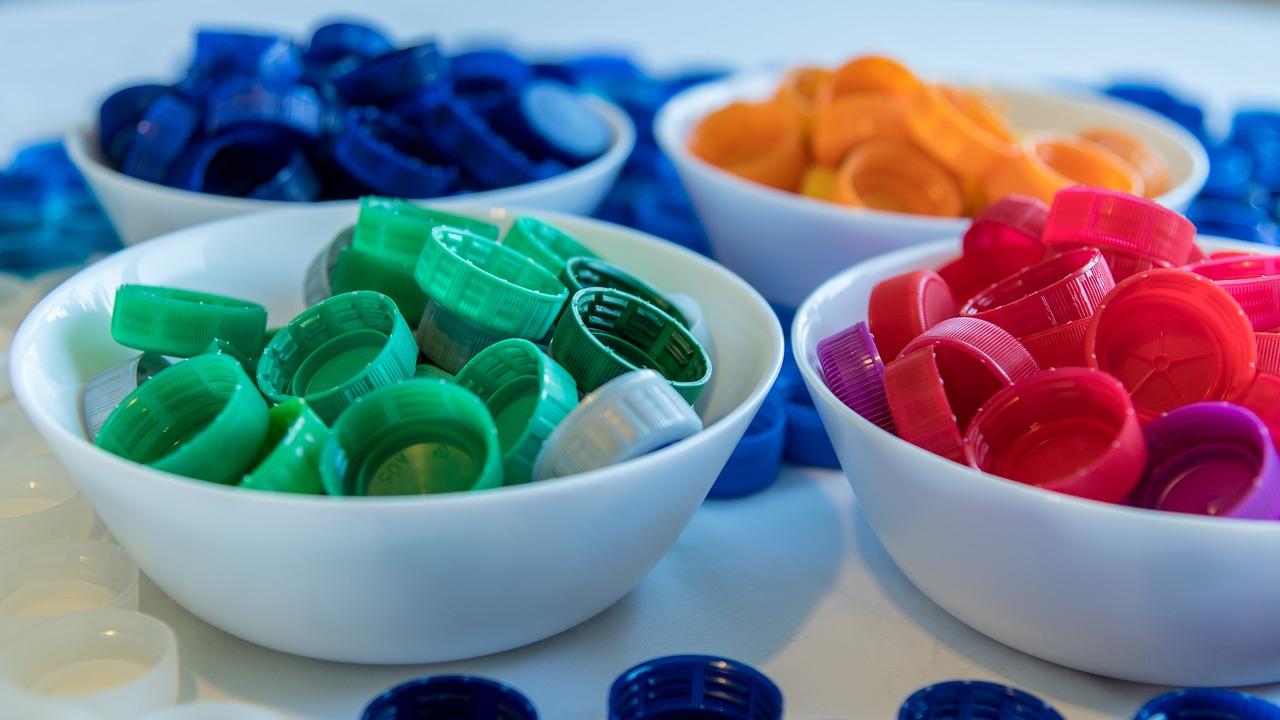 4. 油渍清洁技巧