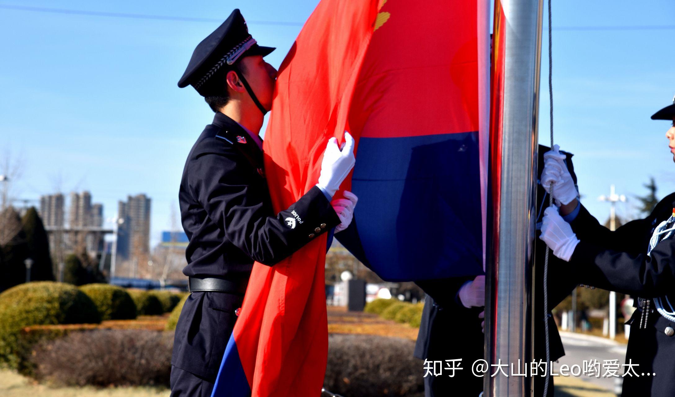 你第一次戴白手套有什么感觉吗? - 知乎