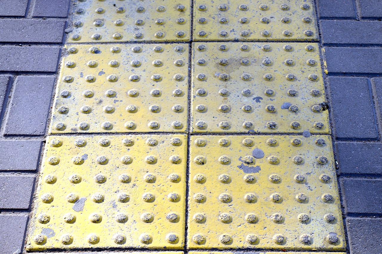 4. 碰瓷瓷砖处理术