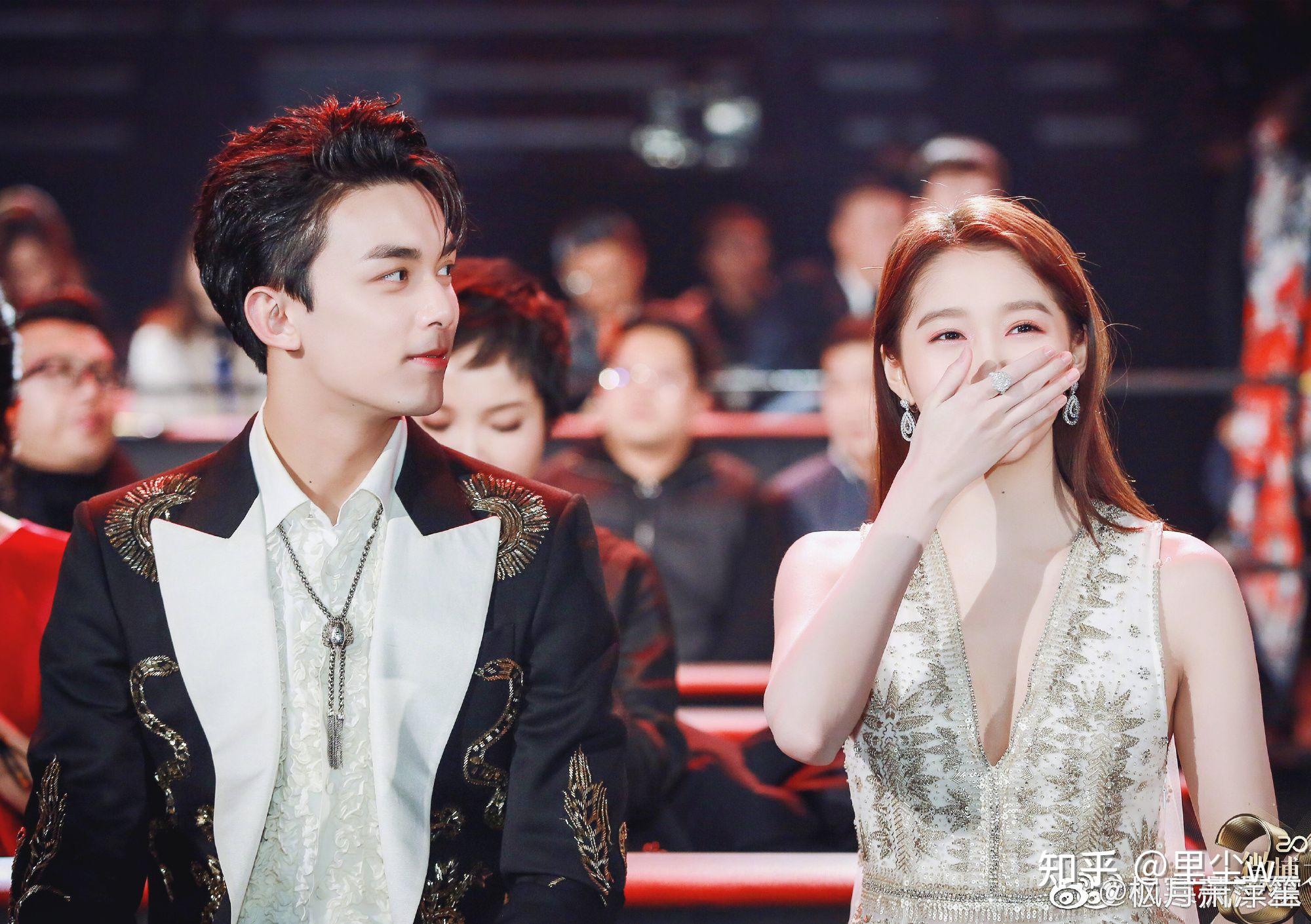 吴磊和关晓彤关系好吗?挺磕他俩的友情的! - 知乎