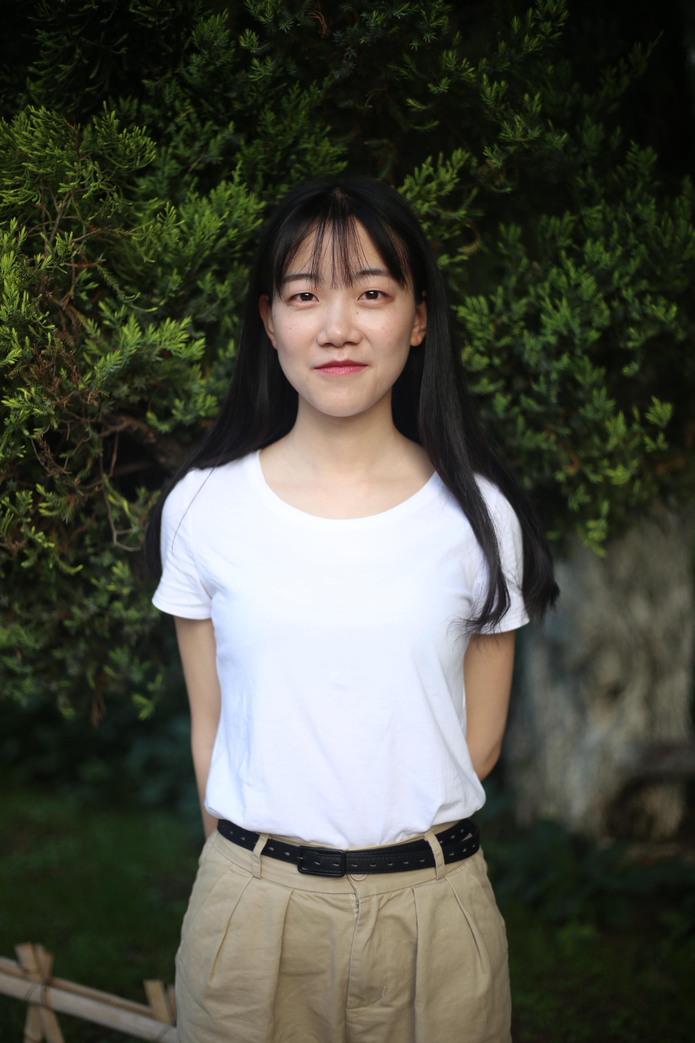 如何给身材或长相一般的女生拍写真? - 知乎