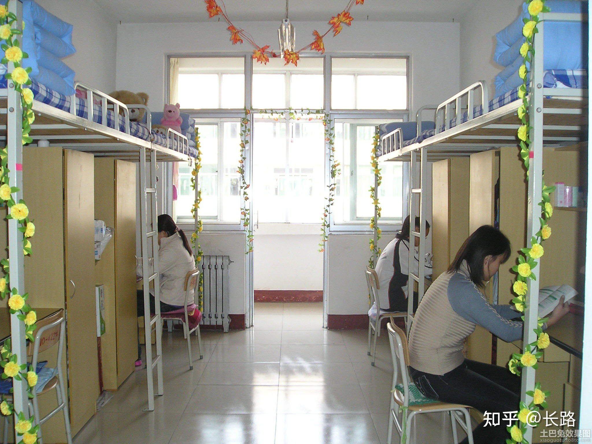 今年考进了黑龙江工业学院,可以告诉我这个学校女寝是什么样子的嘛?