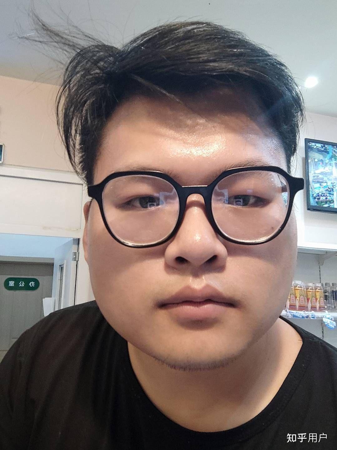 有没有长得丑的男生照片分享一下.我想知道什么样算丑 ? - 知乎