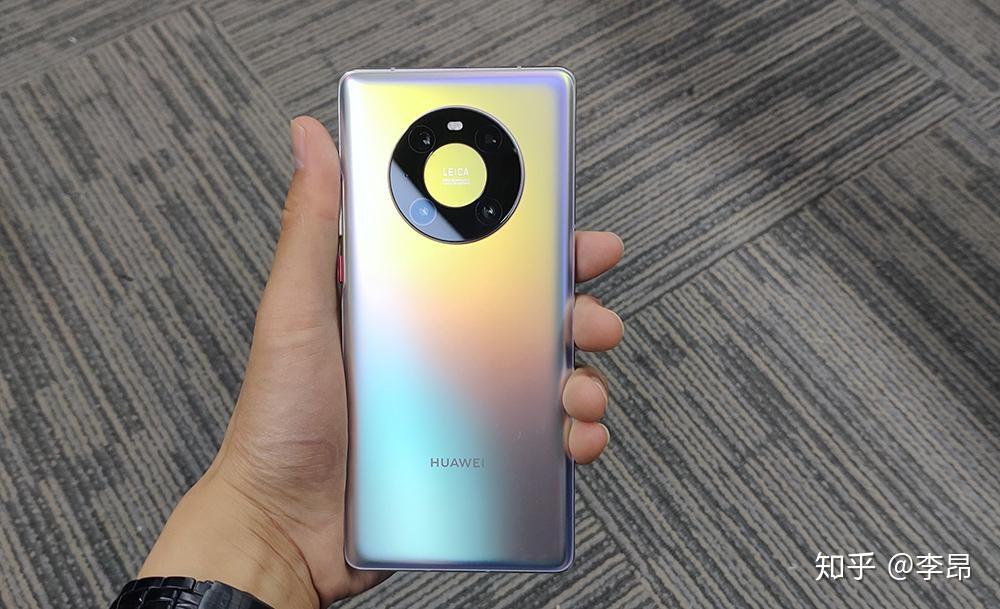 是买mate40还是买小米11