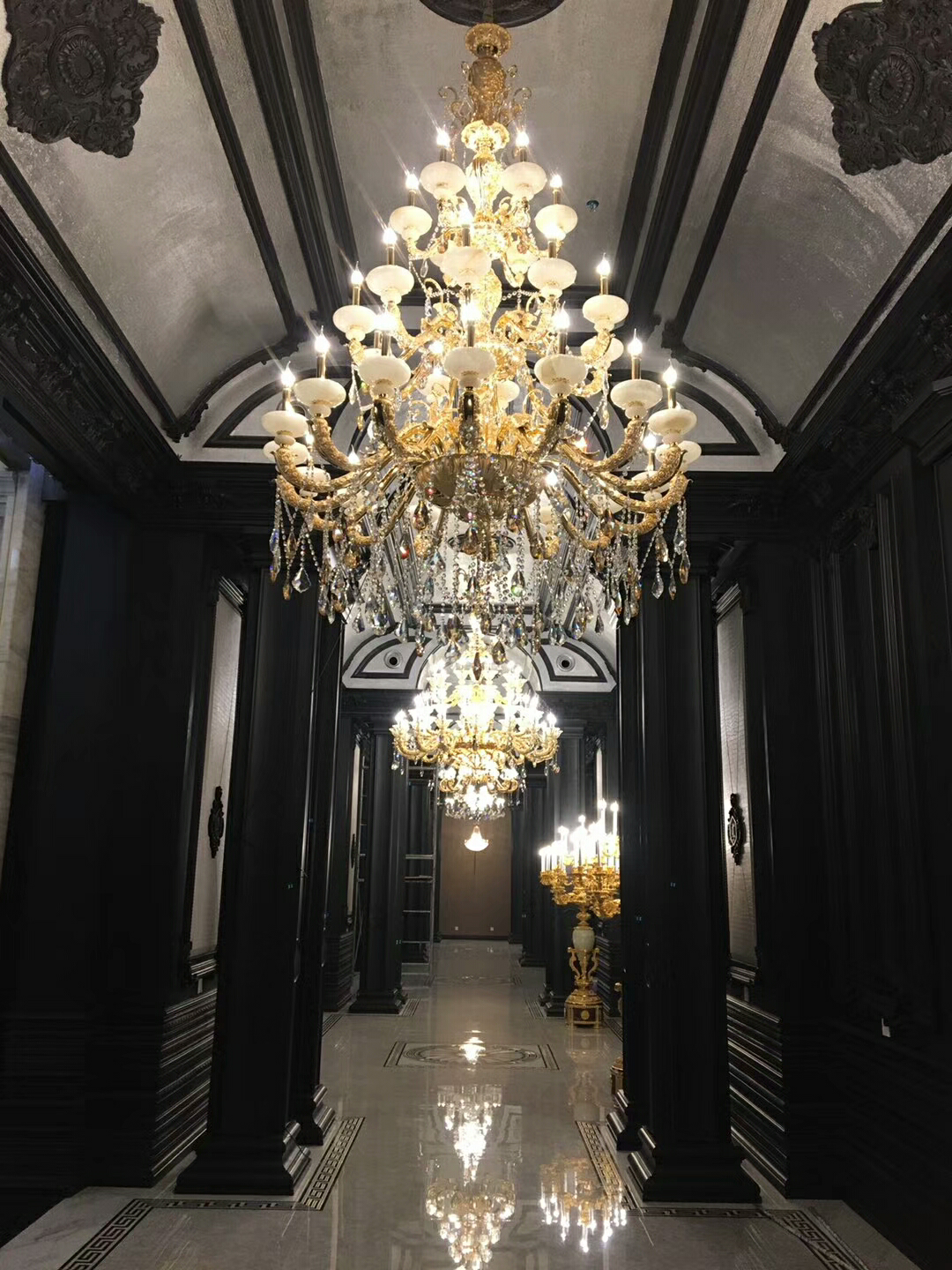 如何挑选客厅灯具?-现代简约客厅灯怎么选