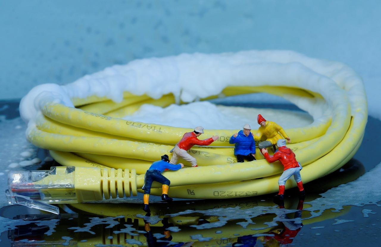 勤劳汗水，洁净城市