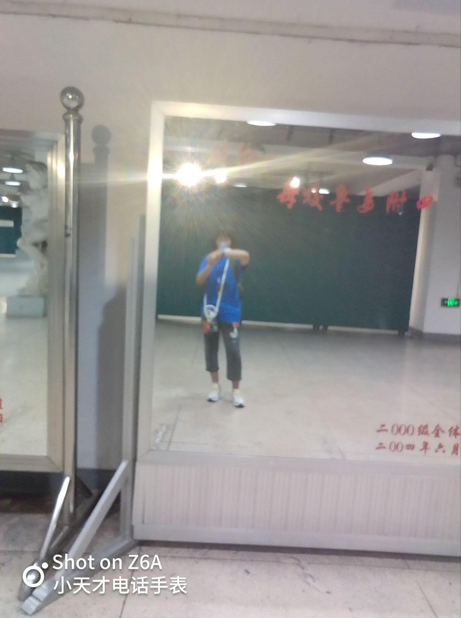 鲁美附中有校服吗,什么样子的? - 知乎