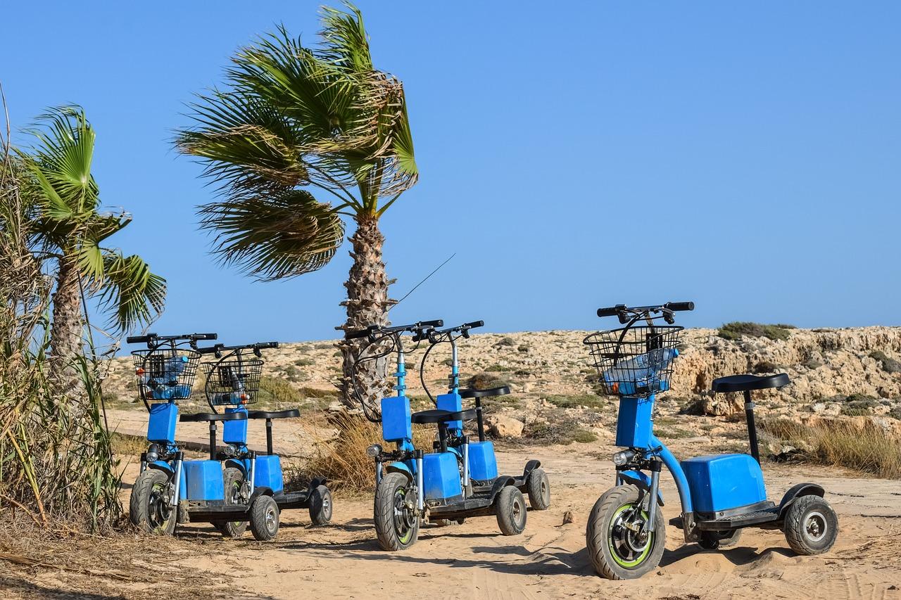 3. 轻便型滑板车