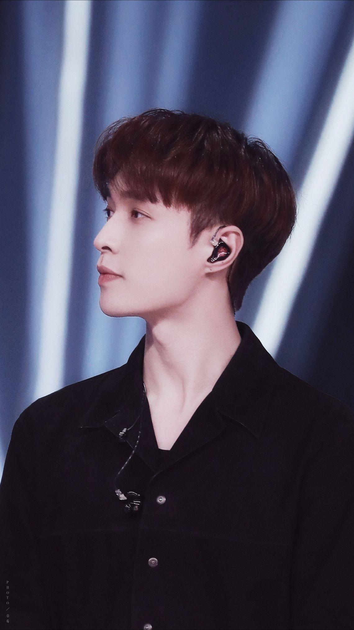 如何评价张艺兴的侧颜? - 知乎