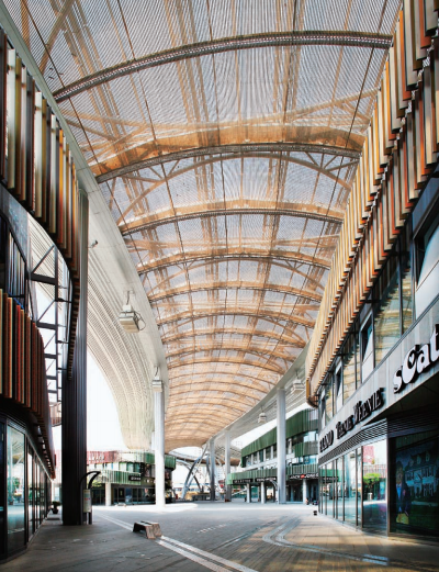 世界第一天幕|PTFE与LED灯结合的绚烂景象 - 知乎