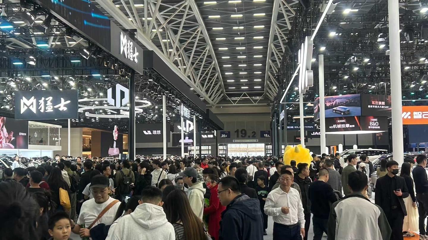 政策领航,解读汽车产业从“规模扩张”到“质效并重”的转型密码