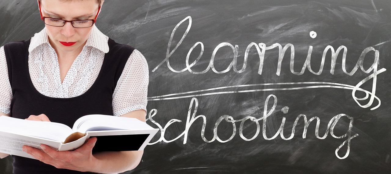 校园教诲点滴记