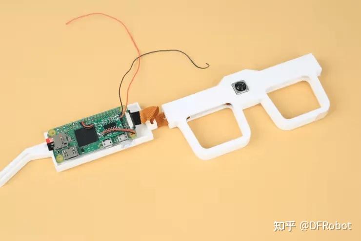 自制迷你Arduino FPV无人机、解压神器邦鼓猫、DNA双螺旋台灯|DF创客周刊(第80期) - 知乎