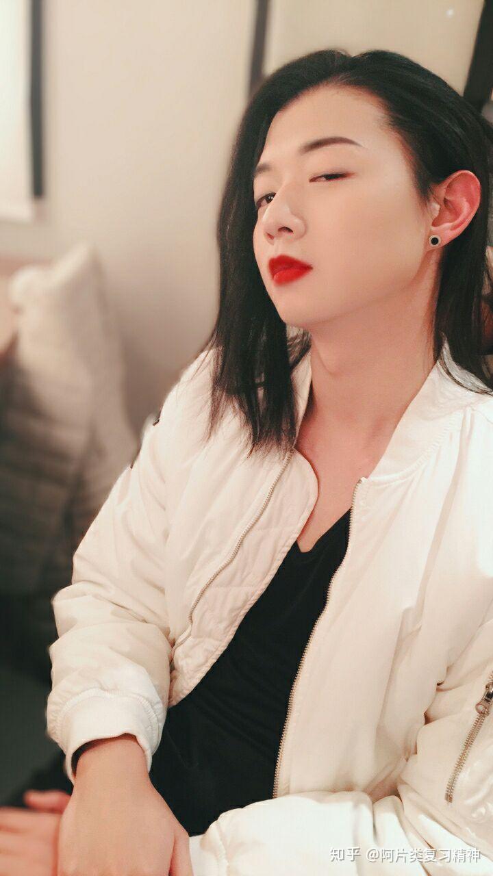 为什么霍尊这么美?