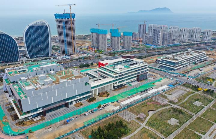 图书馆、博物馆、科技馆…青岛西海岸新区市民中心竣工 - 知乎