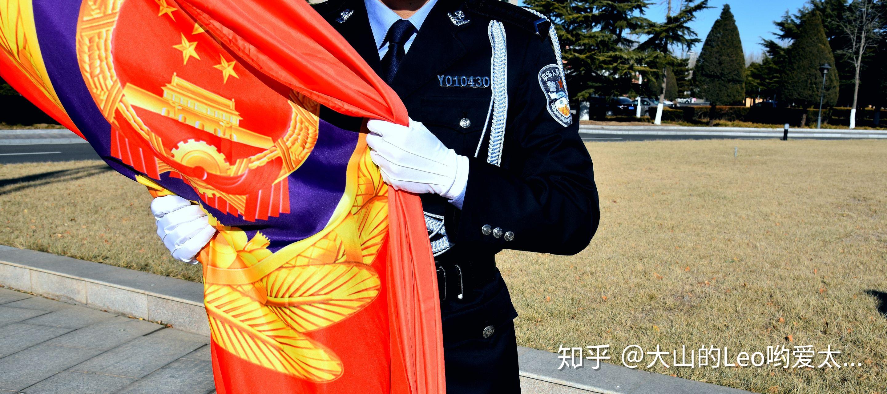 你第一次戴白手套有什么感觉吗? - 知乎