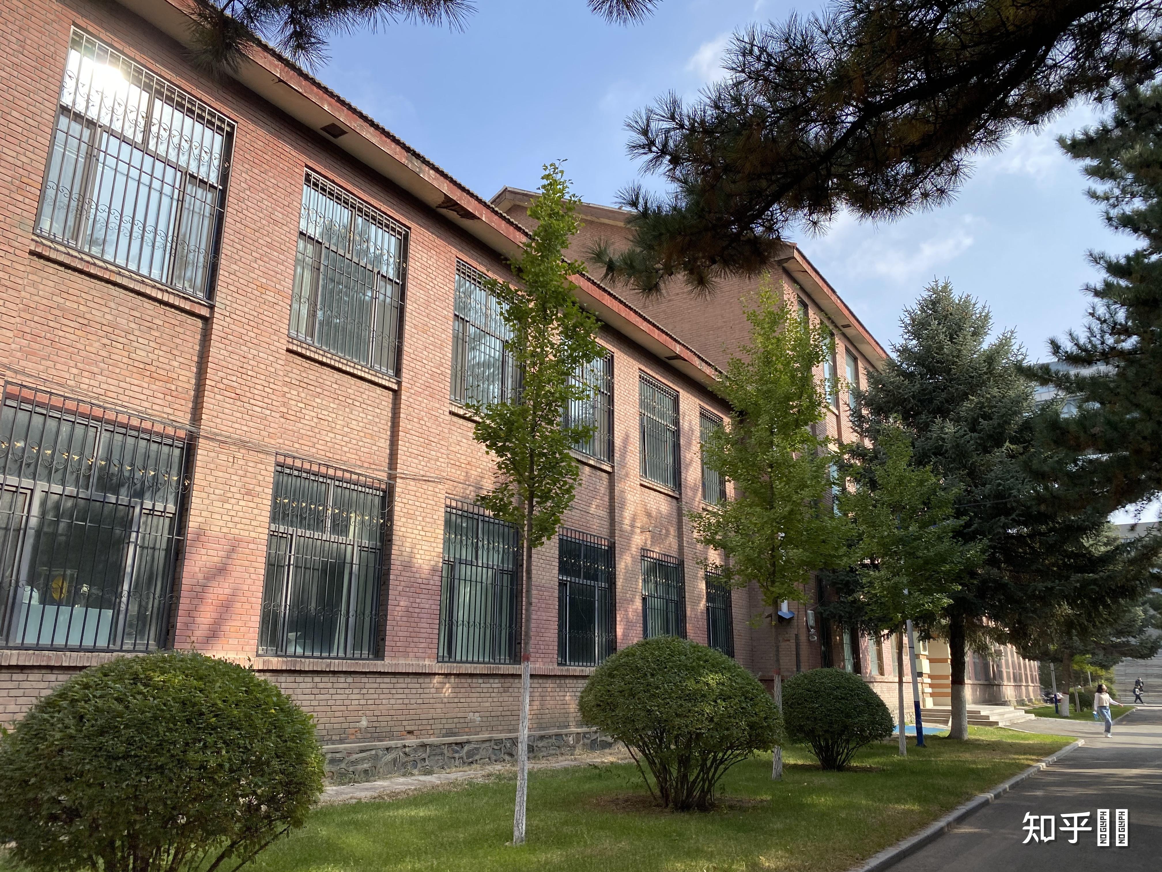 内蒙古工业大学的校园环境如何? - 知乎