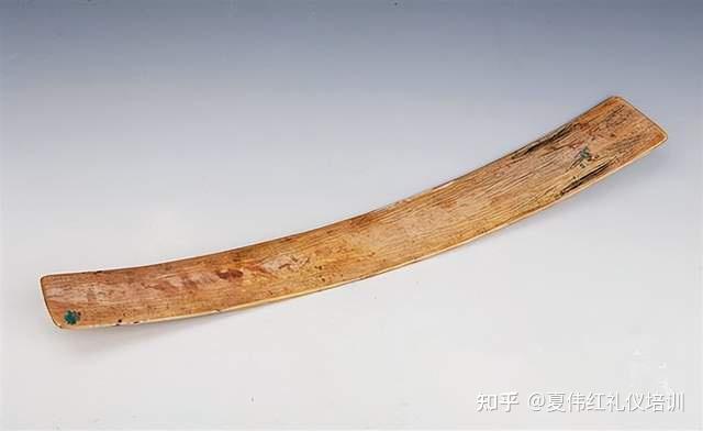 漫谈古礼 | 古代朝臣手中的礼器——笏板 - 知乎