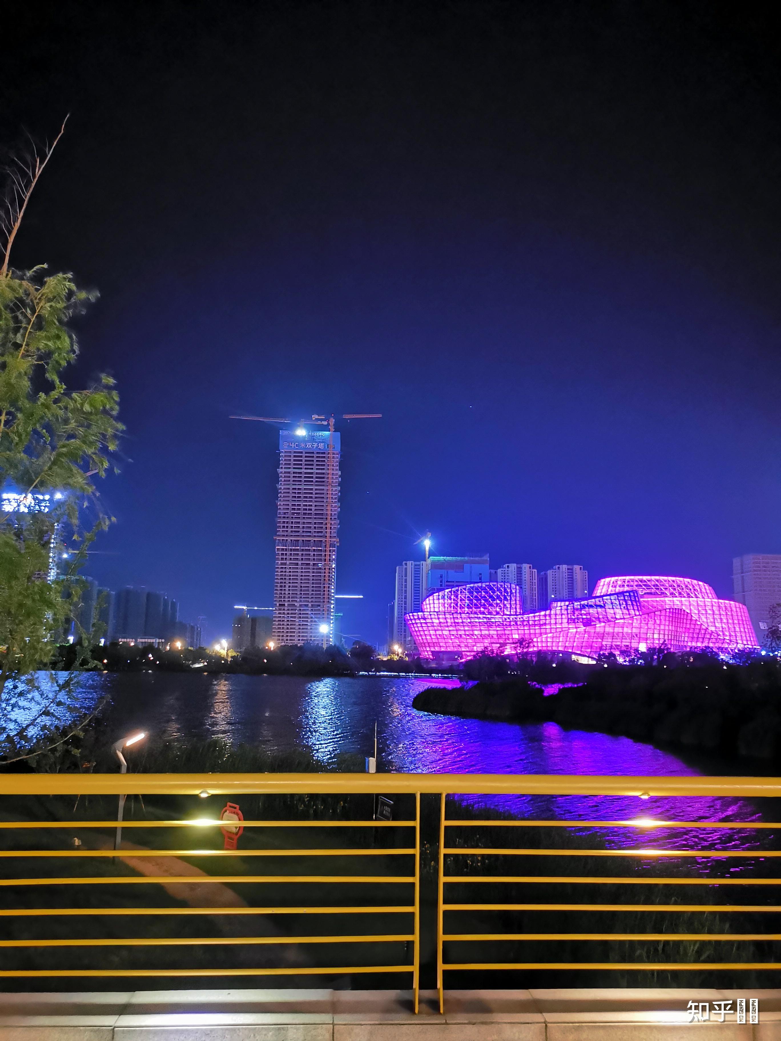 阜阳夜景 市区图片